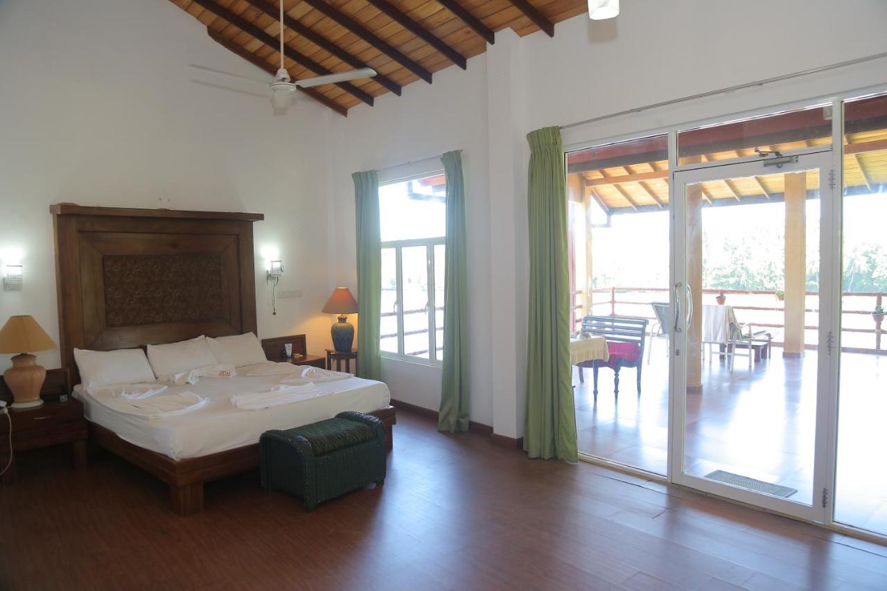 Laluna Ayurveda Resort เบนโตตา ภายนอก รูปภาพ