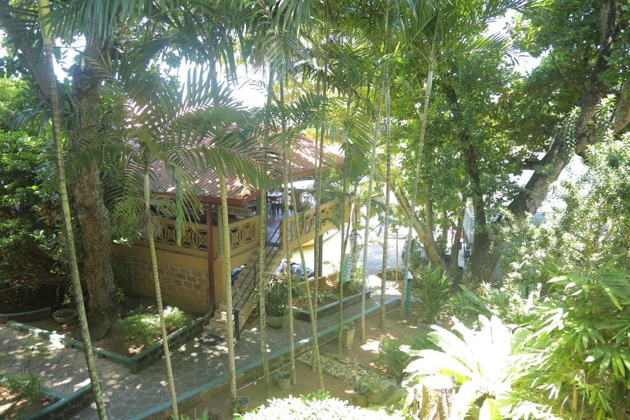 Laluna Ayurveda Resort เบนโตตา ภายนอก รูปภาพ