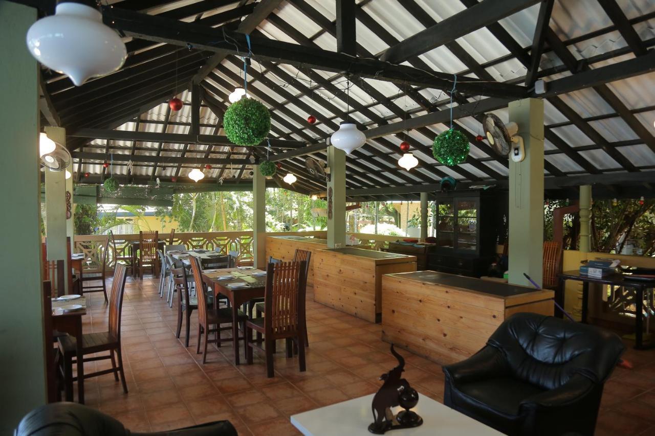 Laluna Ayurveda Resort เบนโตตา ภายนอก รูปภาพ