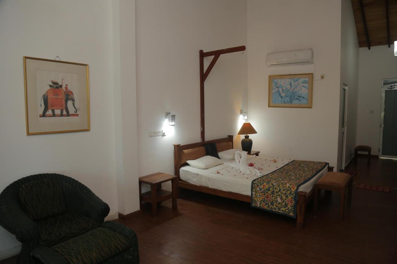 Laluna Ayurveda Resort เบนโตตา ภายนอก รูปภาพ