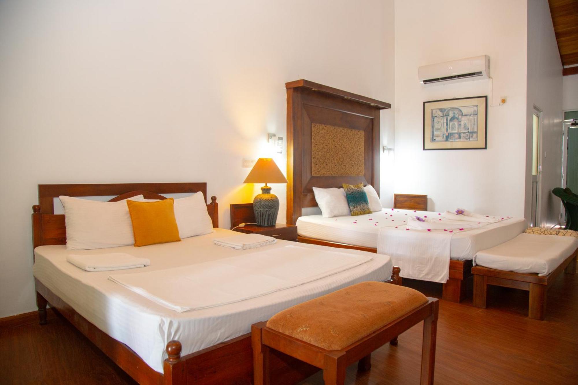 Laluna Ayurveda Resort เบนโตตา ภายนอก รูปภาพ
